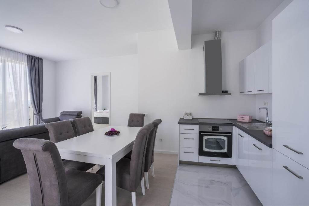 Апартаменты Delmar Montesun Apartments Boreti